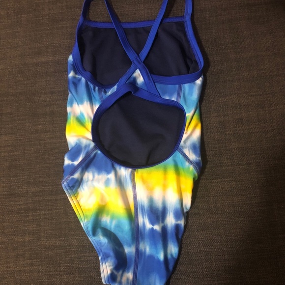 Swimsuit - Picture 2 of 2